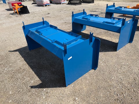 Kit Containers 6' Skid Steer Economy Pusher — photo 1