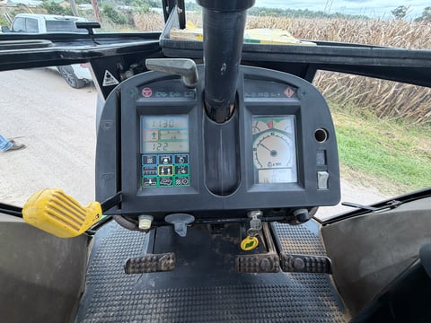 1992 John Deere 4960 Tractor  — photo 37