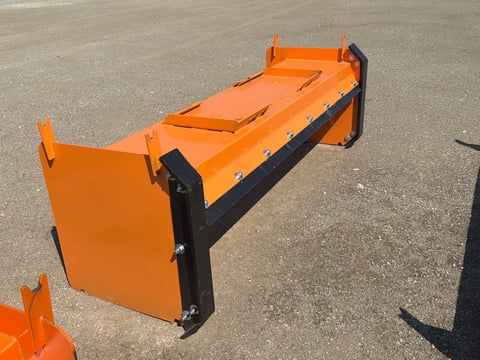 Kit Containers 8' Skid Steer Pusher with Replaceable Shoes and Blade — photo 4