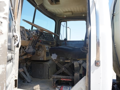 1985 Mack DM686S Water Truck T/A (No Pump) — photo 9