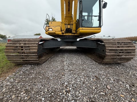 1996 Komatsu PC220LC-6LC Hydraulic Excavator — photo 54