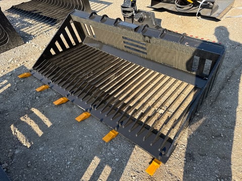2026 Giyi Gy-RB66 Skid Steer Rock Bucket (Unused) — photo 5