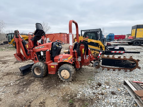 2017 Ditch Witch RT45 Ride on Trencher - Needs New Engine — photo 6