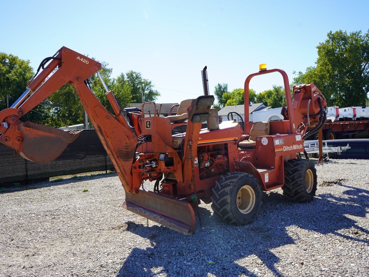 2000 Ditch Witch 5110DD 4X4 Cable Plow