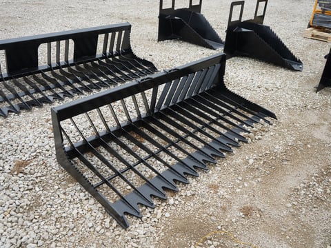 KC Skid Steer Skeleton Bucket — photo 2