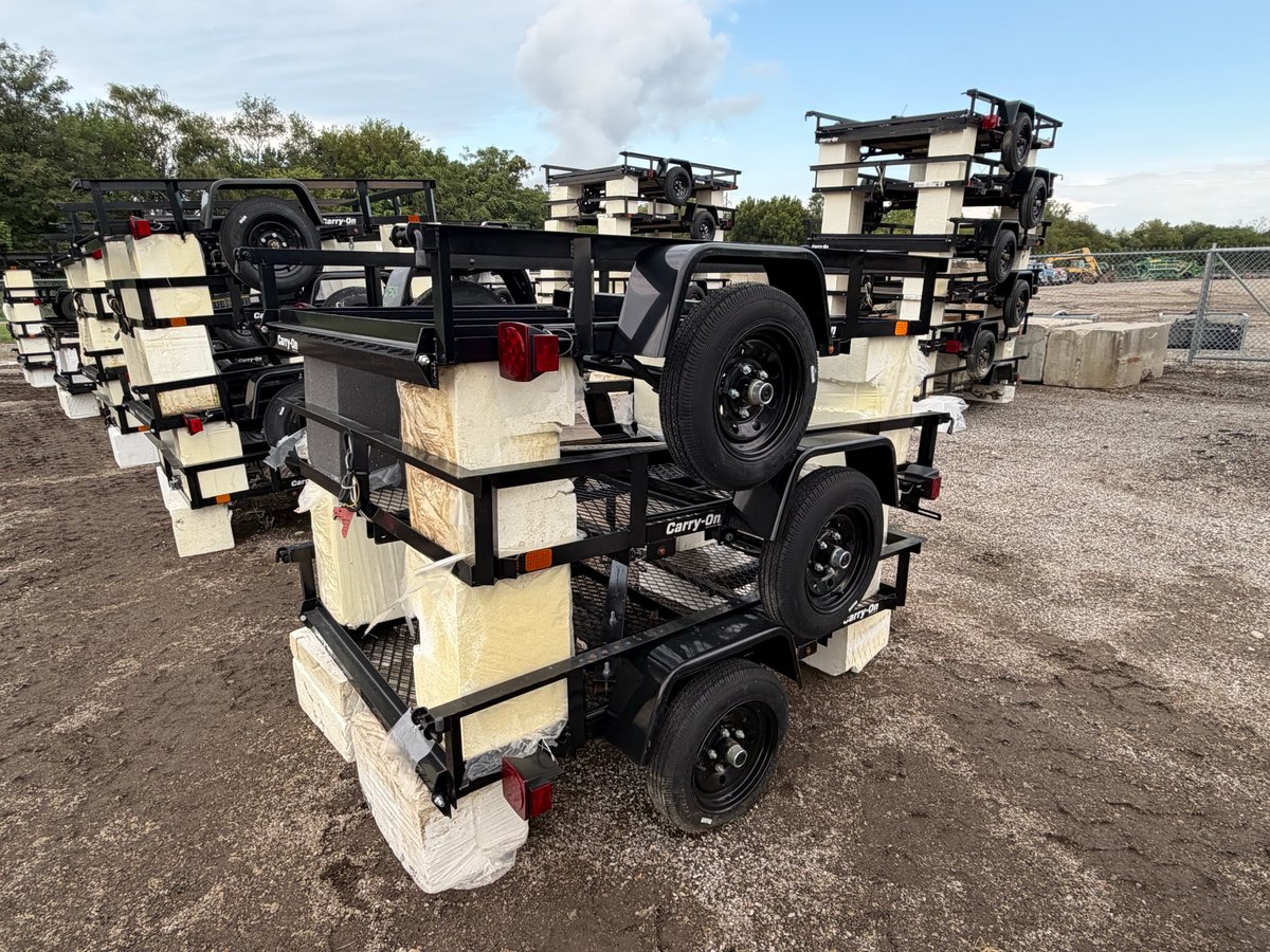 Qty of (3) 2027 Carry-On Trailers Z5X8GW2K