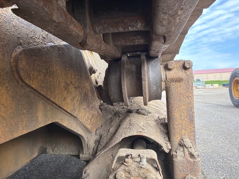 Caterpillar 977 Crawler Loader — photo 11