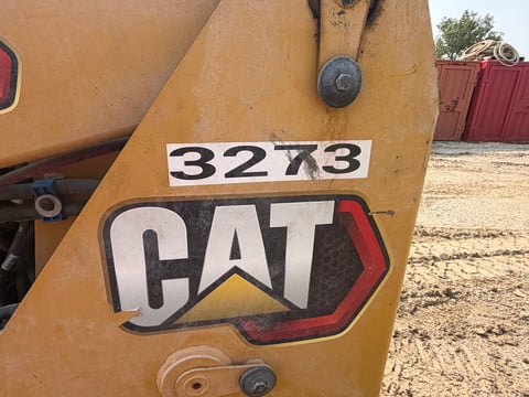  Inoperable Needs New Engine - 2021 Caterpillar 226D3 Skid Steer  — photo 11