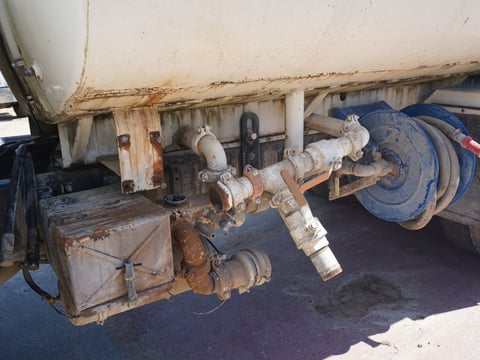 1985 Mack DM686S Water Truck T/A (No Pump) — photo 11