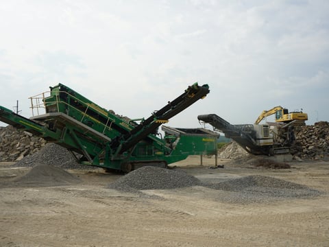 2012 McCloskey S130 Double Deck Tracked Screen Plant — photo 8