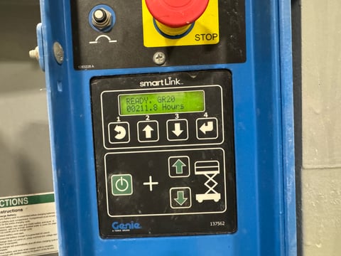 2019 Genie GR-20 Vertical Mast Lift  — photo 9