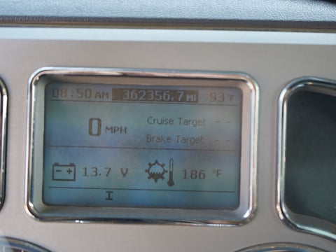 2014 Mack Granite GU713 Quad/A Dump Truck — photo 9