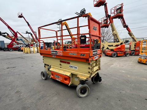 2018 JLG 3246ES Electric Scissor Lift — photo 3