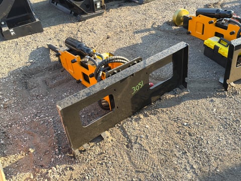 2026 Giyi Gy-P680 Skid Steer Breaker (Unused) — photo 2