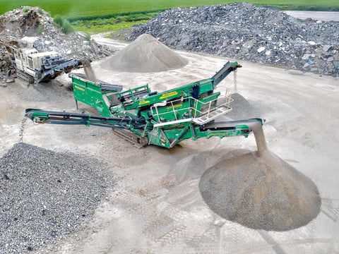 2012 McCloskey S130 Double Deck Tracked Screen Plant — photo 2