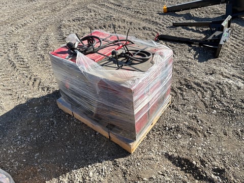 (2) Lincoln Electric Idealarc CV-305 Mig Welder Power Sources — photo 3