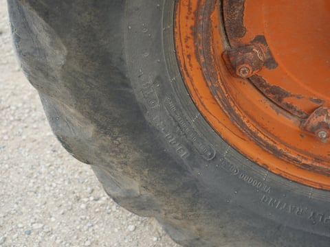 Champion 710A Motor Grader — photo 9