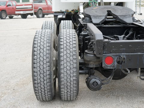 2001 Kenworth T800 T/A Sleeper Truck  — photo 30