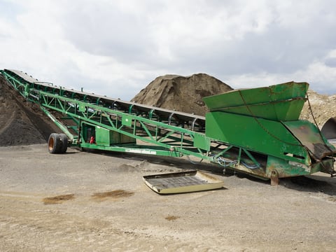 2012 Mccloskey 36X80DKT Radial Stacking Conveyor — photo 2