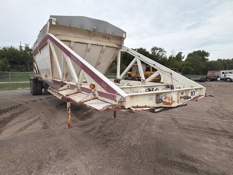 2002 Ranch Manufacturing Belly Dump Trailer — photo 3