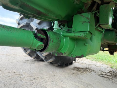 1992 John Deere 4960 Tractor  — photo 43
