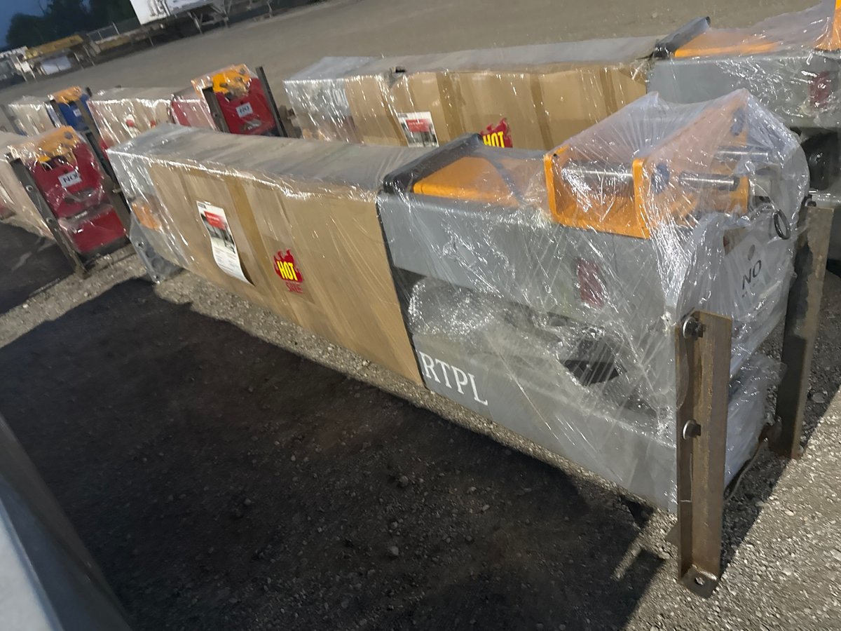 IRANCH IRTPL 10,000 lb Two-Post Vehicle Lift (Unused)