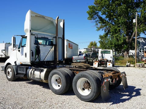 2016 International LF687 ProStar+ T/A Daycab Truck Tractor — photo 7