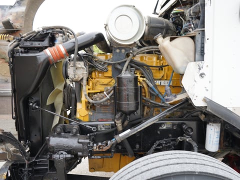 2001 Kenworth T800 T/A Sleeper Truck  — photo 50