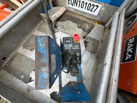 2019 Genie GR-20 Vertical Mast Lift Inoperable — photo 9