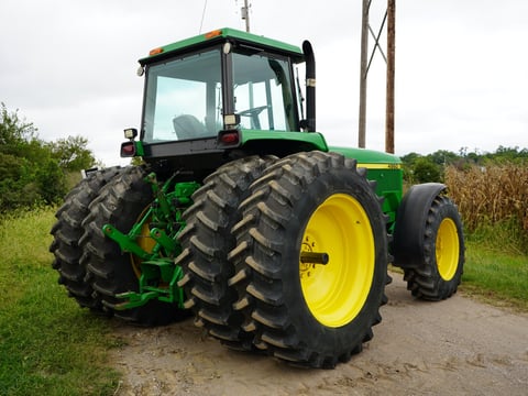 1992 John Deere 4960 Tractor  — photo 5