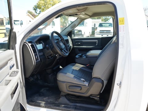 2020 RAM 1500 Classic Regular Cab & Chassis Truck — photo 11