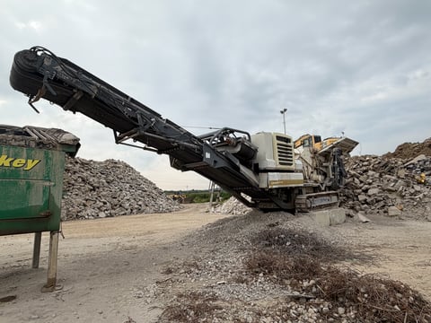 2012 Metso Lokotrack LT1213 Tracked Impact Crusher Plant — photo 3