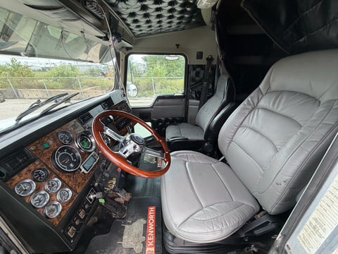 1998 Kenworth T800 T/A  Allison Automatic - Sleeper Truck — photo 8