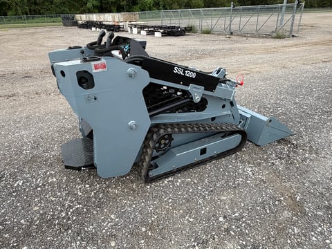 2026 SDLANCH SSL1200 Diesel Skid Steer Loader (Unused) — photo 4