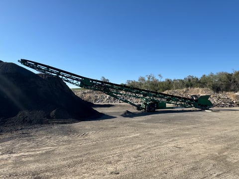 2012 Mccloskey 36X80DKT Radial Stacking Conveyor — photo 4