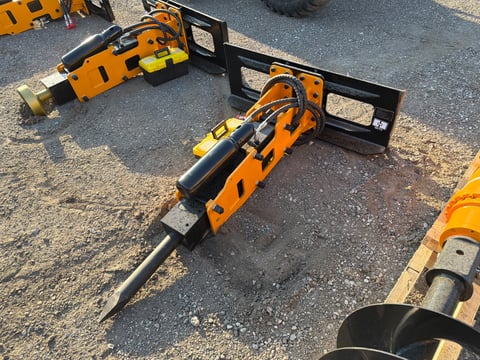 2026 Giyi Gy-P680 Skid Steer Breaker (Unused) — photo 3