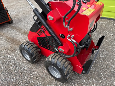 2026 Sdlool SL-323TZ Mini Skid Steer Loader (Unused) — photo 9