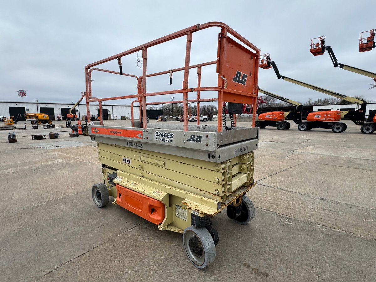2007 JLG 3246ES Electric Scissor LIft