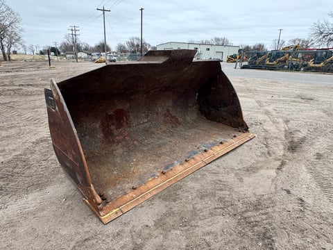127" Wheel Loader Bucket — photo 3