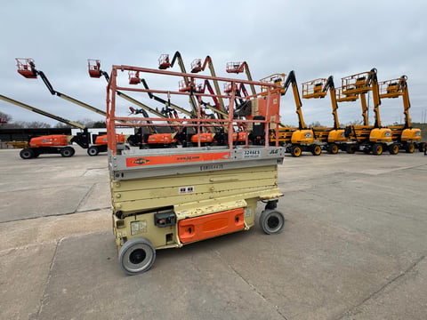 2007 JLG 3246ES Electric Scissor Lift  — photo 3