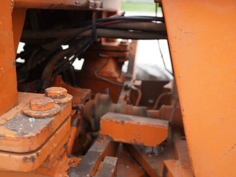 Champion 710A Motor Grader — photo 23
