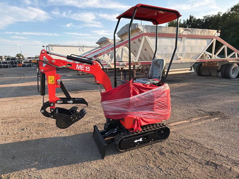 2026 SDLANCH ME15 Mini Excavator (Unused) — photo 1
