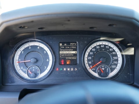 2020 RAM 1500 Classic Regular Cab & Chassis Truck — photo 22