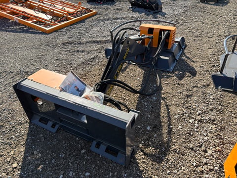 2026 LandHonor Abc-13-125A 42in Skid Steer Articulating Brush Cutter (Unused) — photo 4
