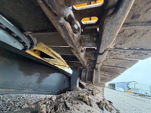 1996 Komatsu PC220LC-6LC Hydraulic Excavator — photo 45