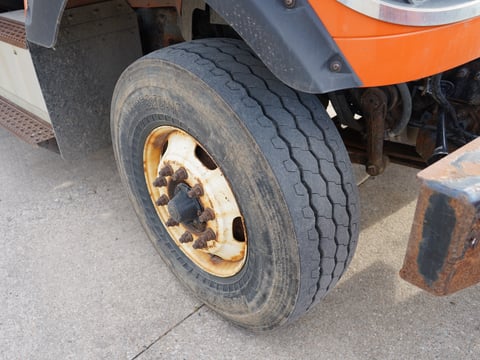 2017 International 7600 Sfa 6X4 Hooklift Plow & Spreader Truck — photo 35