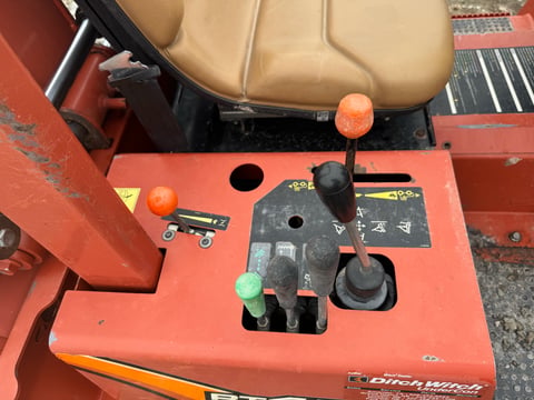2017 Ditch Witch RT45 Ride on Trencher - Needs New Engine — photo 14