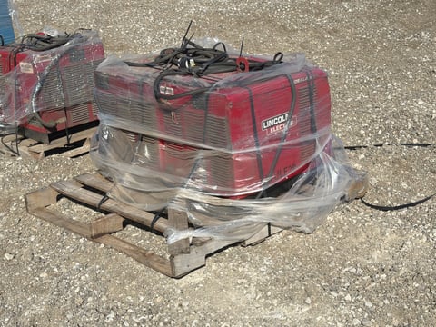 (2) Lincoln Electric Idealarc CV-305 Mig Welder Power Sources — photo 2