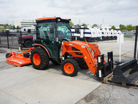 2017 Kioti CK3510SE Tractor — photo 2