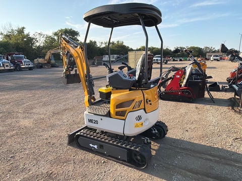 2026 SDLANCH ME20 Mini Excavator (Unused) — photo 4